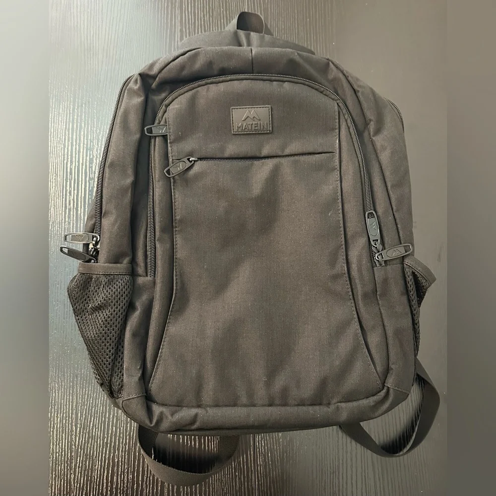 Matein Adult Black Travel Laptop Backpack